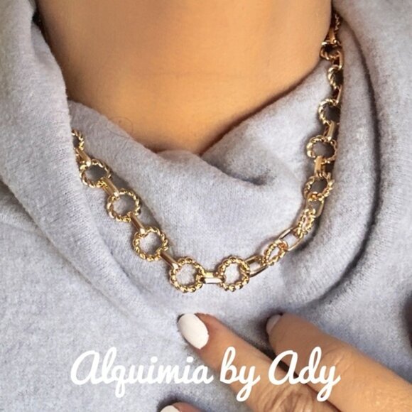 Alquimia Jewelry - Gold Textured Link Chain — Minimal Shine